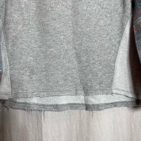 Free People Women's Sweater Distressed Western Aztec Print Pullover Sz Small - Picture 5 of 8